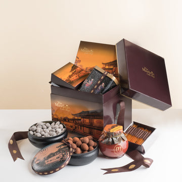 Mandarin Gift Box - Mandarin Oriental, Hong Kong